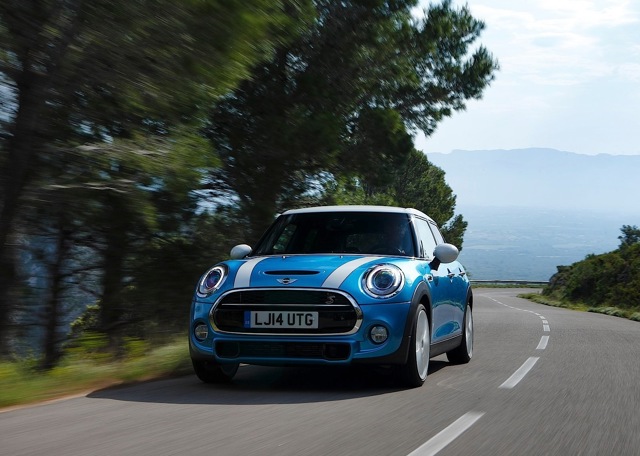 Mini Hatch photo 31