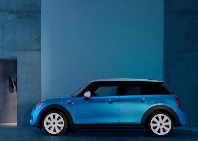 Mini Hatch photo 39