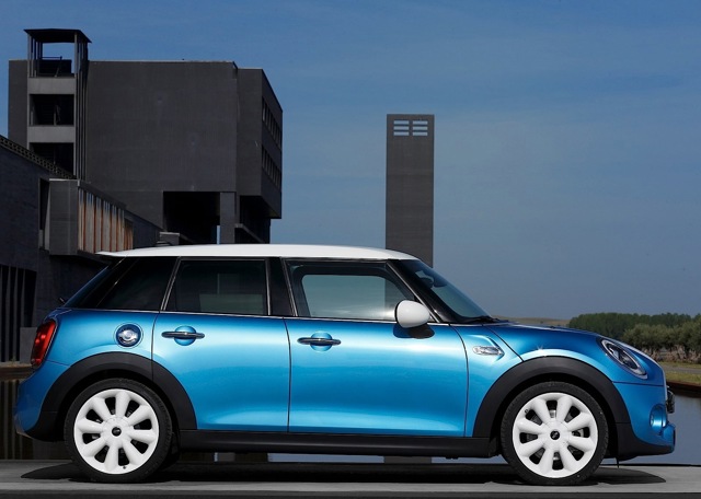 Mini Hatch photo 40
