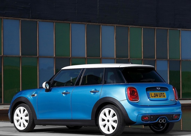 Mini Hatch photo 42