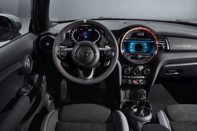 Mini Hatch photo 52