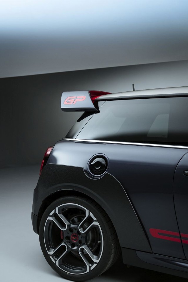 Mini Hatch photo 33