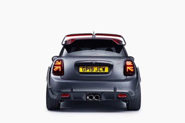 Mini Hatch photo 2