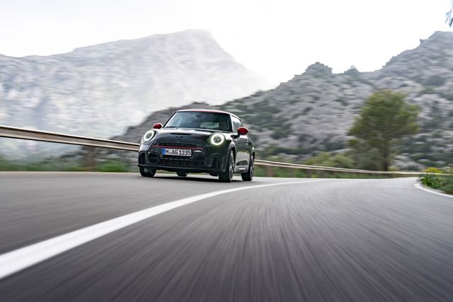 Mini Hatch photo 85