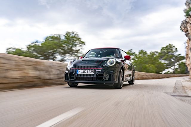 Mini Hatch photo 88