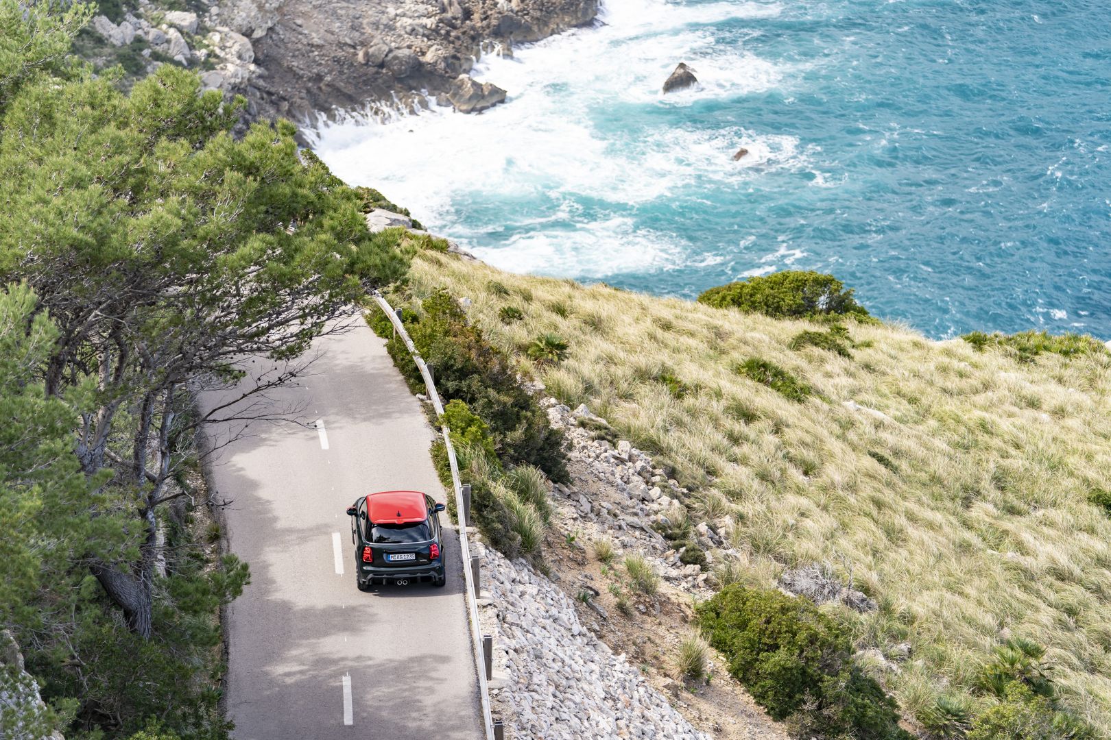 Mini Hatch photo 100