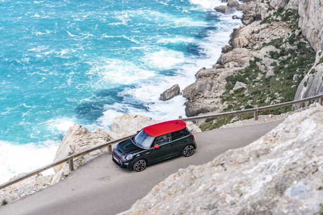 Mini Hatch photo 104