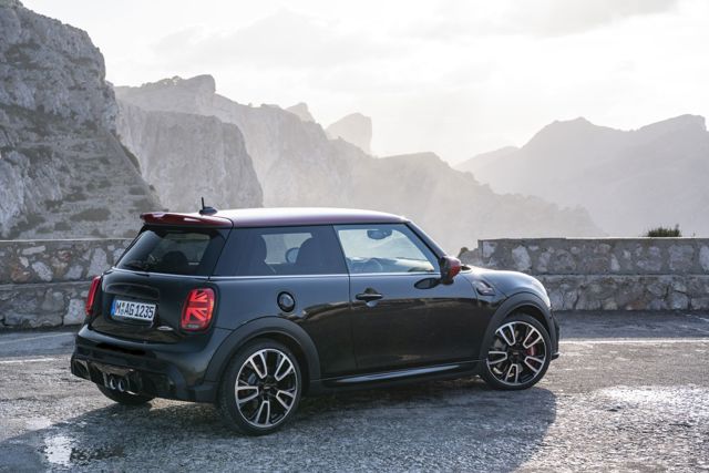 Mini Hatch photo 114