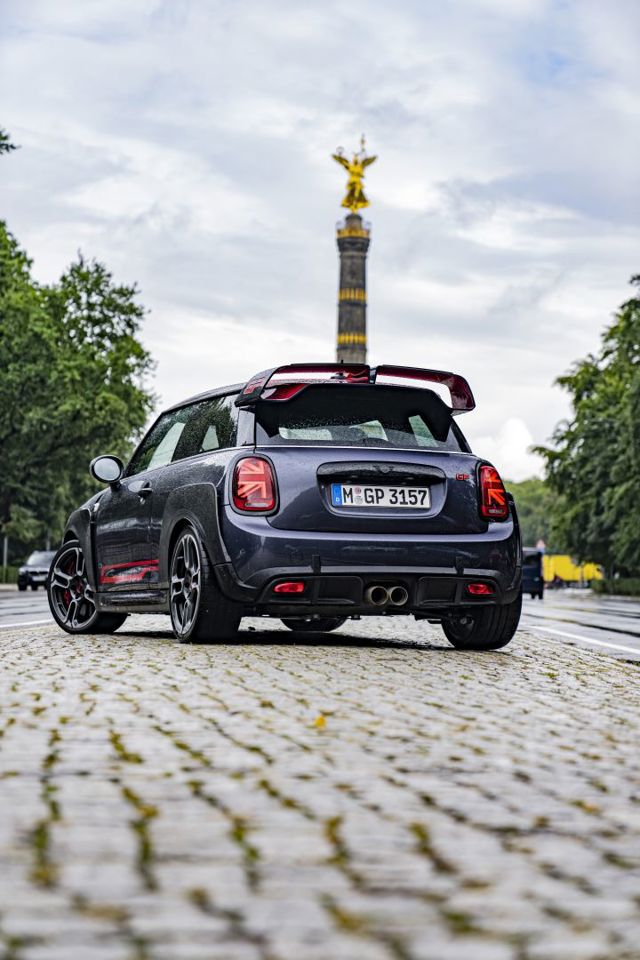Mini Hatch photo 121