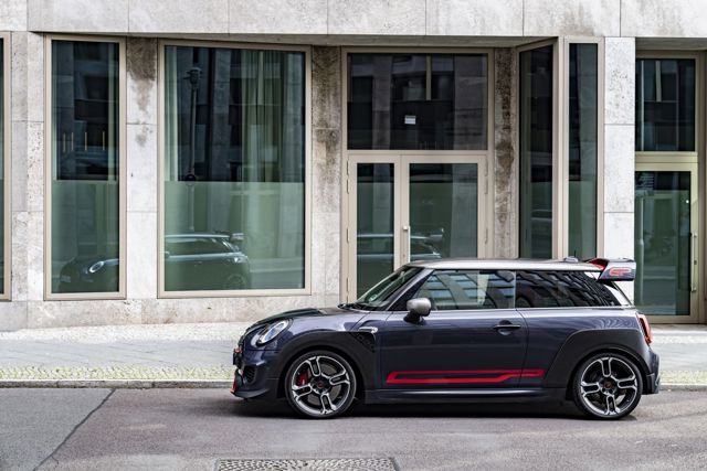 Mini Hatch photo 139