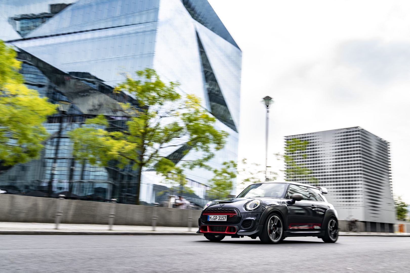 Mini Hatch photo 140