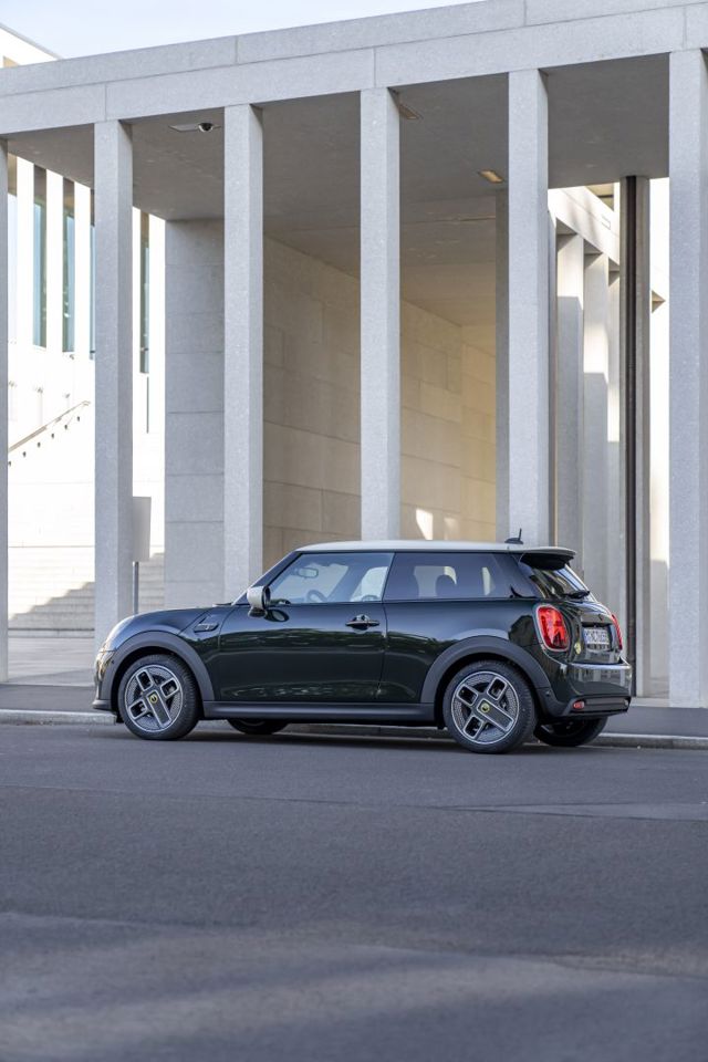 Mini Hatch photo 153