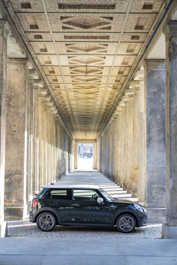 Mini Hatch photo 157