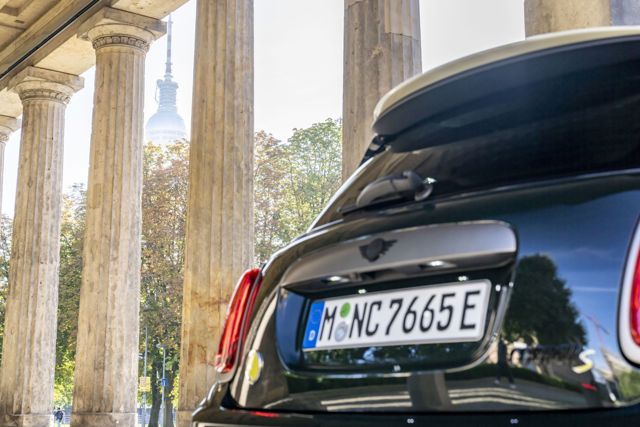 Mini Hatch photo 160