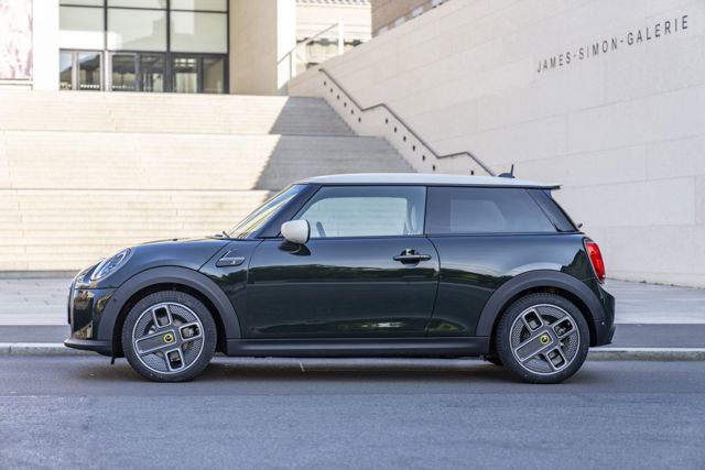 Mini Hatch photo 166