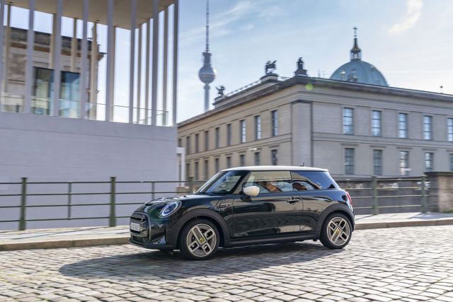 Mini Hatch photo 172