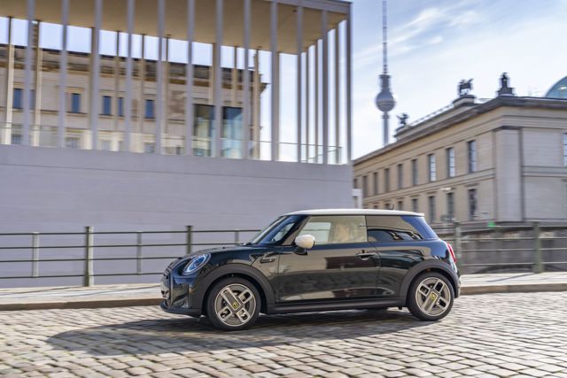 Mini Hatch photo 173