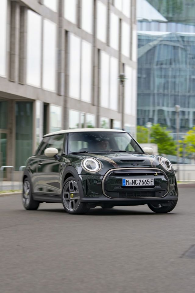 Mini Hatch photo 185