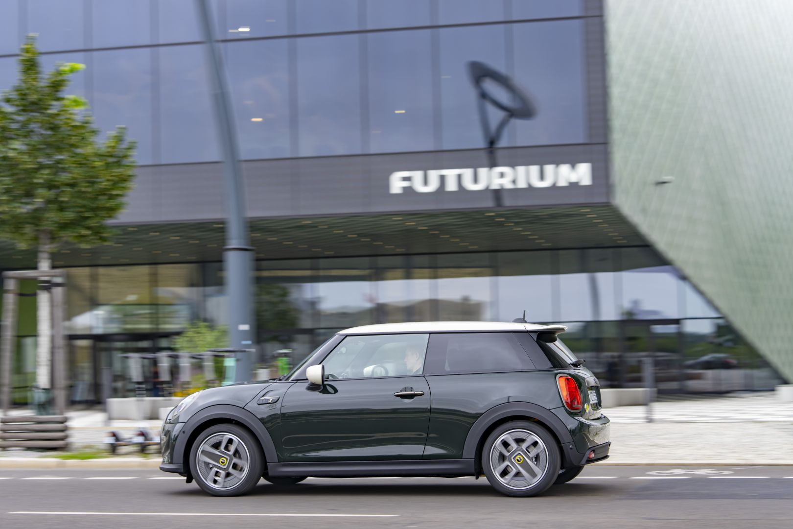 Mini Hatch photo 189