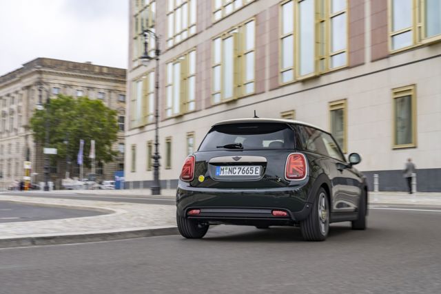 Mini Hatch photo 198