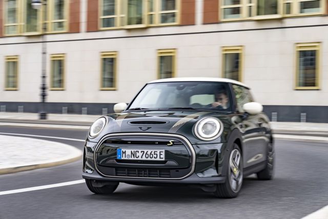 Mini Hatch photo 203