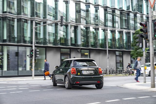 Mini Hatch photo 212