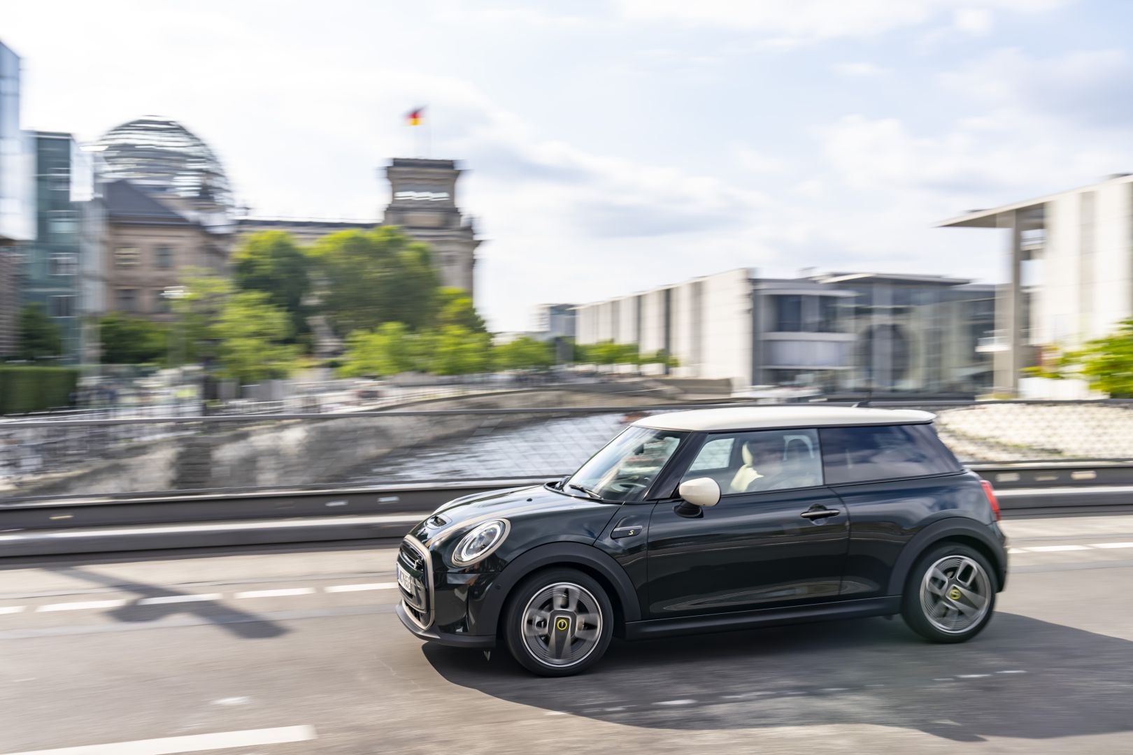 Mini Hatch photo 217