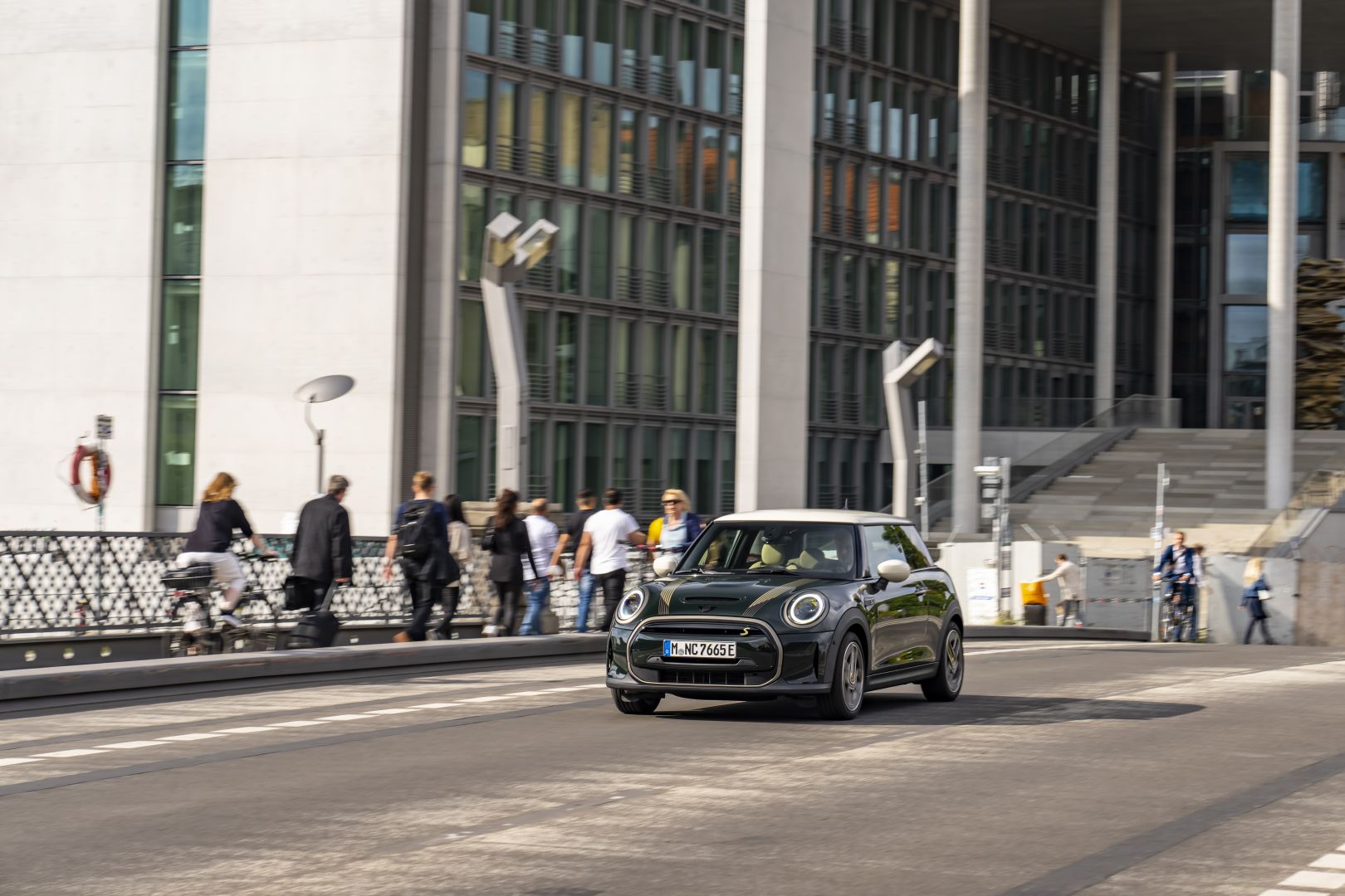 Mini Hatch photo 218