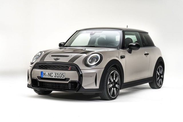 Mini Hatch photo 25