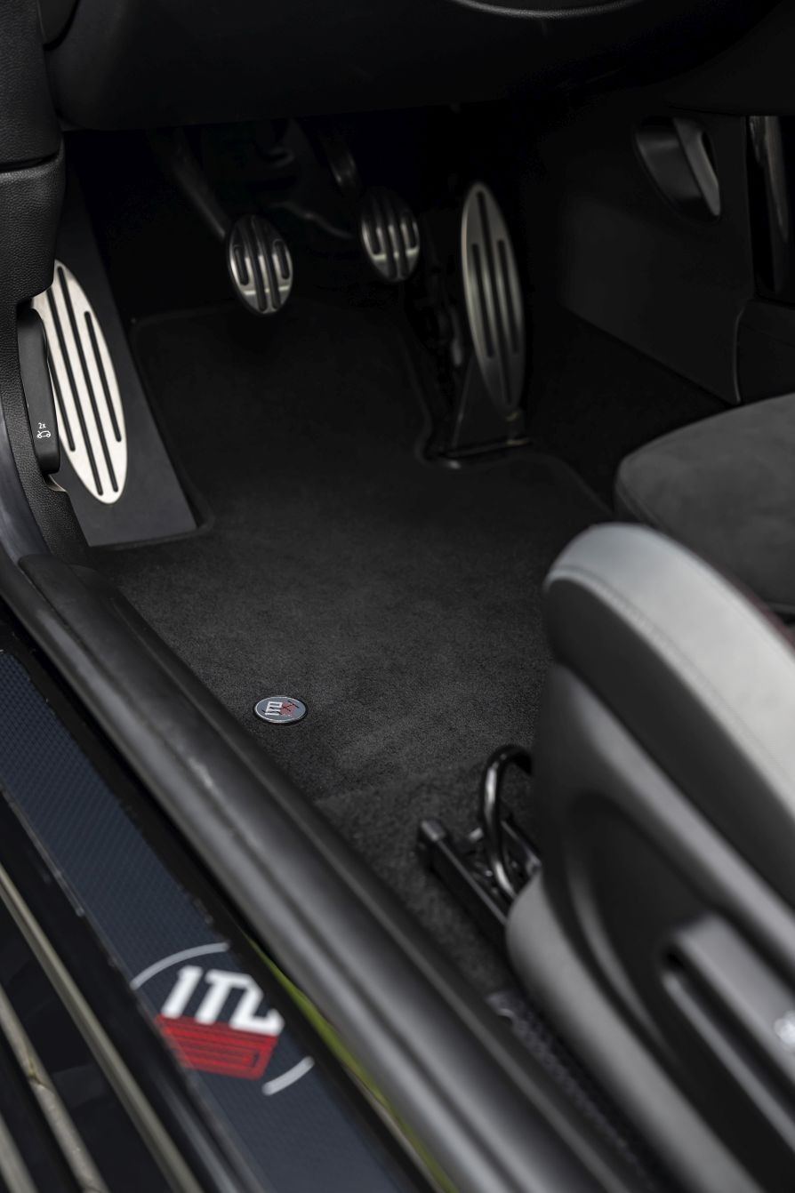 Mini Hatch photo 333