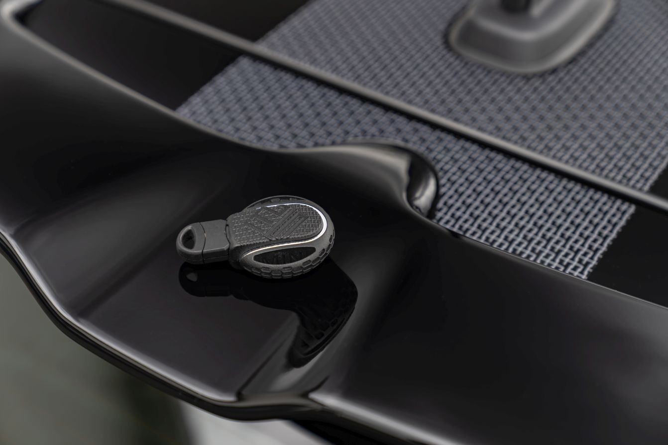 Mini Hatch photo 335