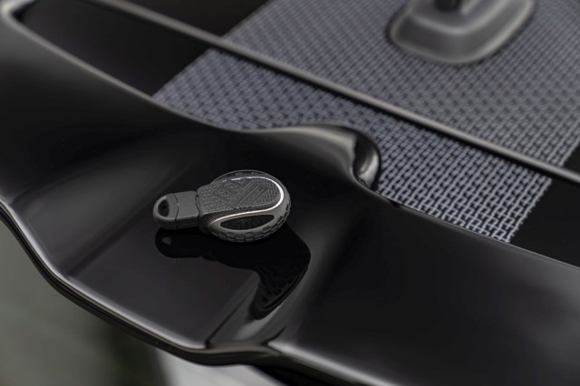 Mini Hatch photo 335