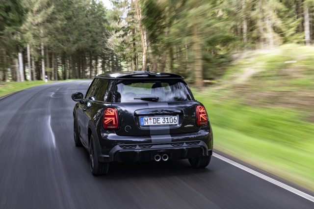 Mini Hatch photo 250