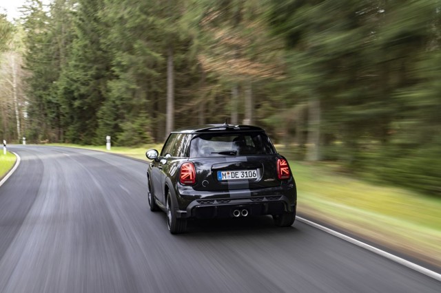 Mini Hatch photo 251