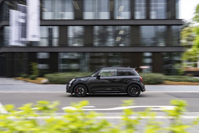 Mini Hatch photo 253
