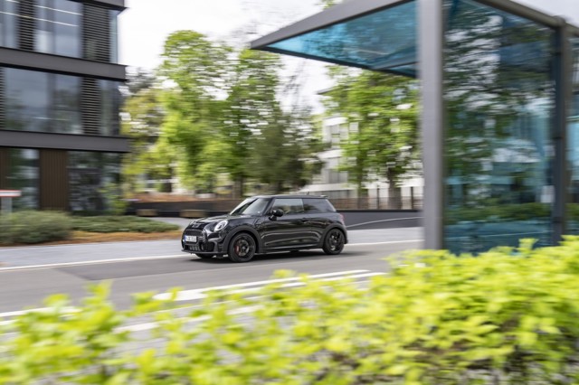 Mini Hatch photo 254