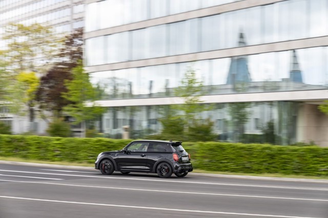 Mini Hatch photo 257