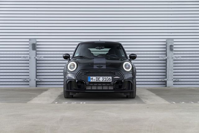 Mini Hatch photo 262