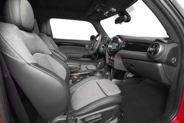Mini Hatch photo 296