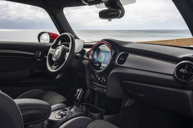 Mini Hatch photo 301