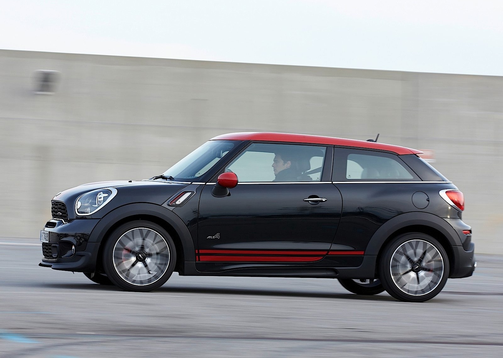 Mini Paceman photo 39