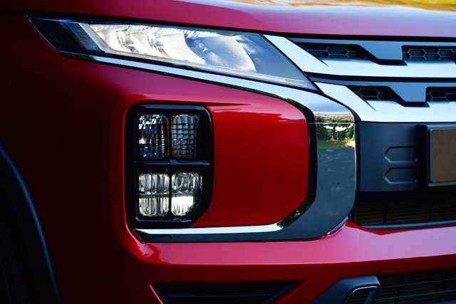 Mitsubishi Asx / Rvr / Outlander Sport photo 11