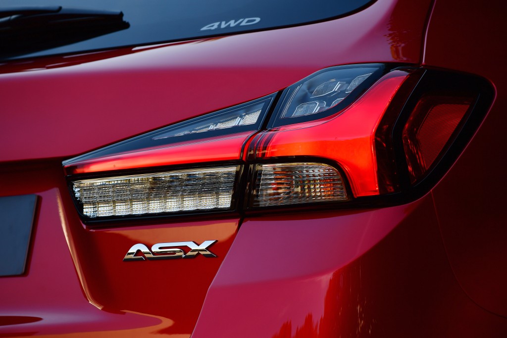 Mitsubishi Asx / Rvr / Outlander Sport photo 18