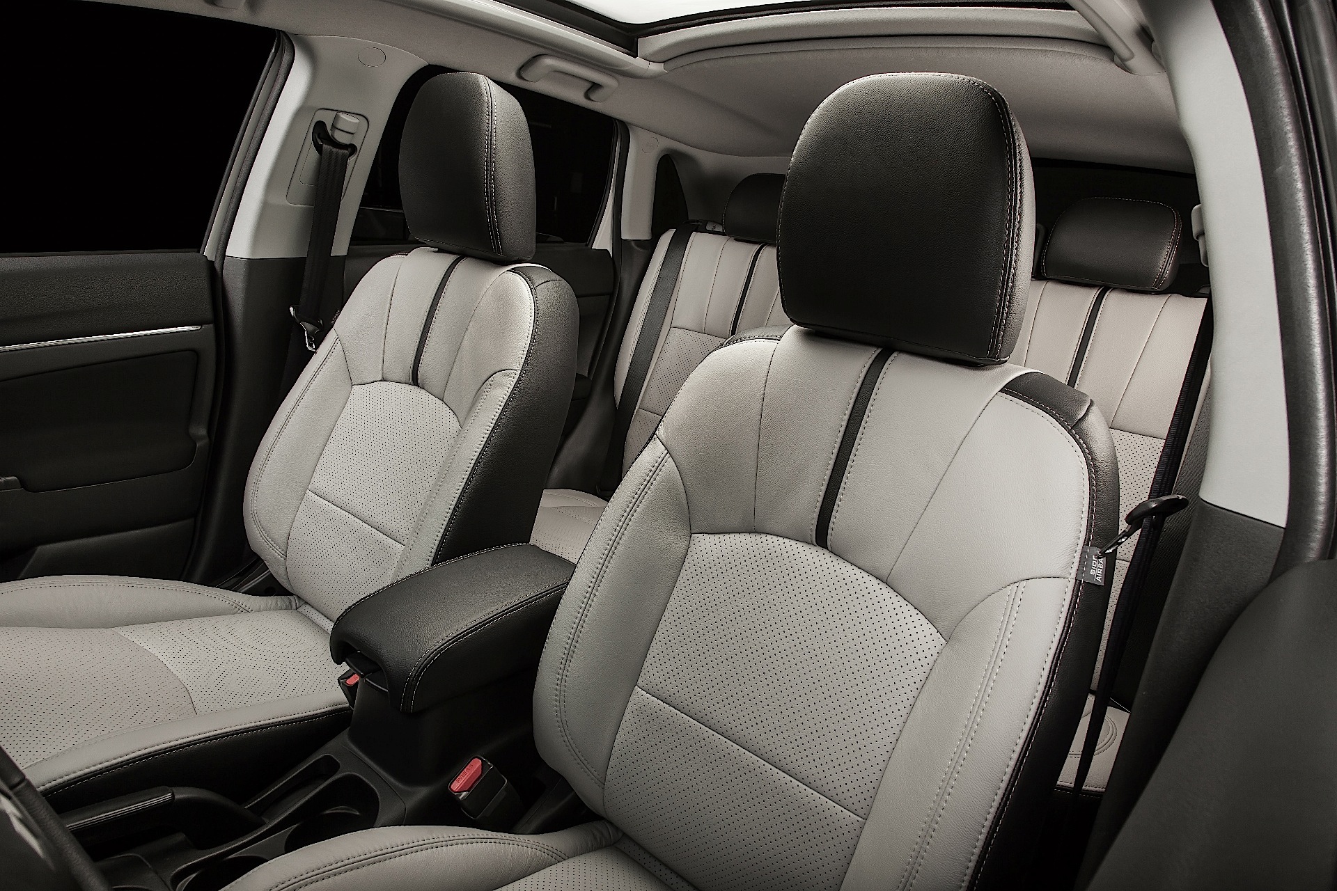 Mitsubishi Asx / Rvr / Outlander Sport photo 41