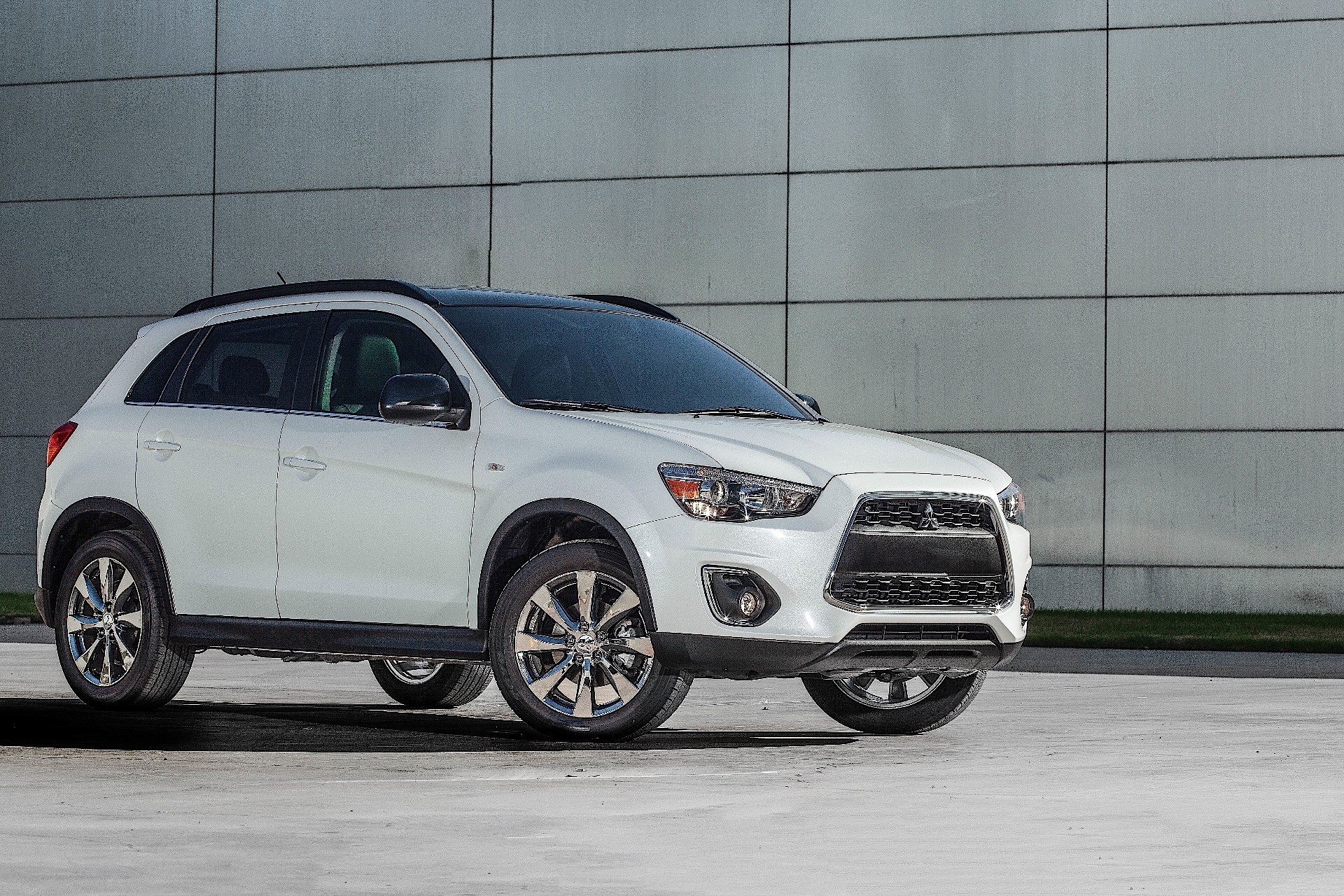 Mitsubishi Asx / Rvr / Outlander Sport photo 18
