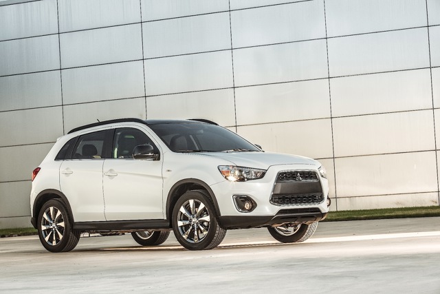 Mitsubishi Asx / Rvr / Outlander Sport photo 19