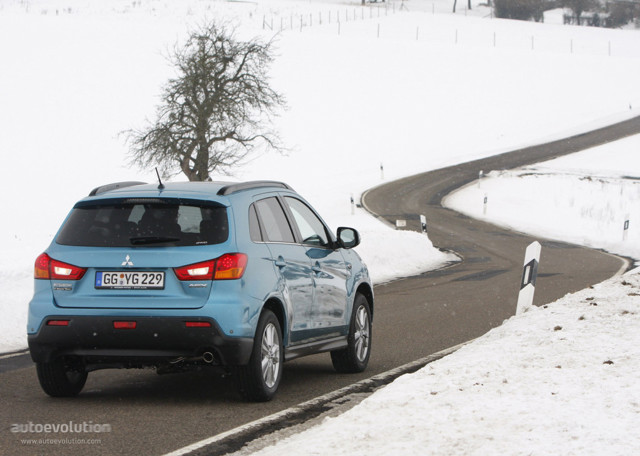 Mitsubishi Asx / Rvr / Outlander Sport photo 14