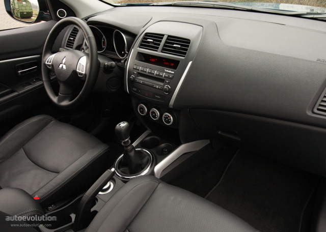 Mitsubishi Asx / Rvr / Outlander Sport photo 29