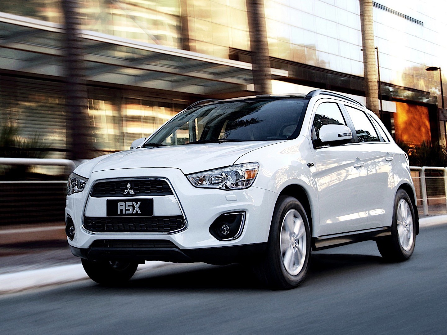 Mitsubishi Asx / Rvr / Outlander Sport photo 13