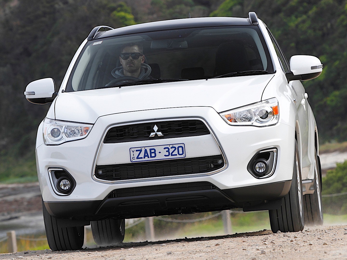 Mitsubishi Asx / Rvr / Outlander Sport photo 19